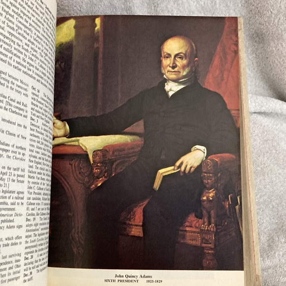 Americas 200 Years Hardback Book. 1776 to 1976. Gold Ribbed Pages. - Picture 4 of 6